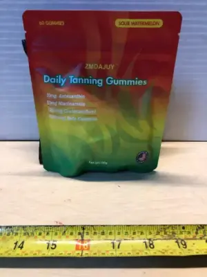 3 bags daily tanning gummies 60 gummies each bag exp:03/2027
