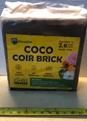 10LB coco coir brick expands 2.6 cubic feet
