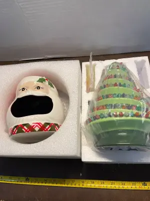 Christmas tree decoration & Santa tea light holder
