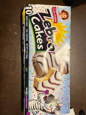 6ct bag of zebra cakes (mostly in date)