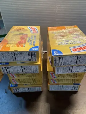 10ct peanut butter and honey lance crackers