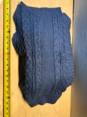 4pc blue dog sweater size XXL