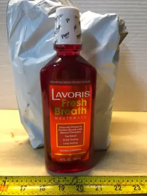 2 packages 3 bottles each package 18oz Lavoris cinnamon mouth wash
