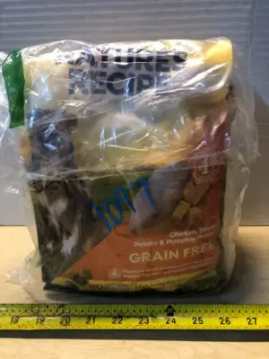 4lb natures recipe adult dog food exp:02/11/2027