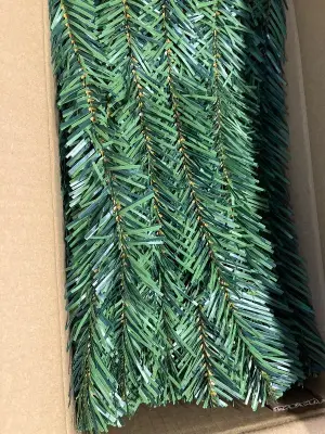 box of garland