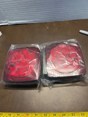 2ct tail lights (unknown vehicle)