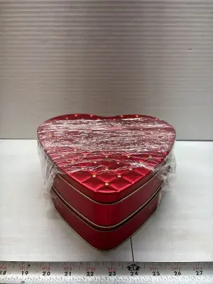 2pk Bonnie & Pop chocolate candies