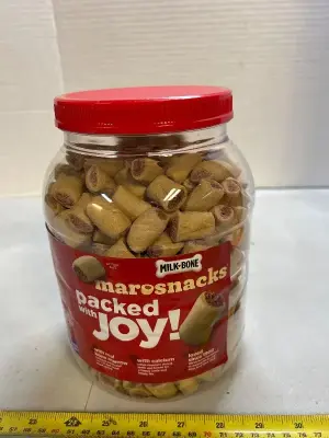 milk bone jar of dog treats
