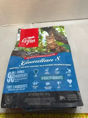 4 pounds of guardian eight biologically appropriate nutrition 90% animal ingredients, whole prey, diet cat food