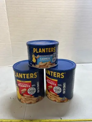 two things of salted cocktail peanuts one thing of lightly salted calf shoes, halves and pieces