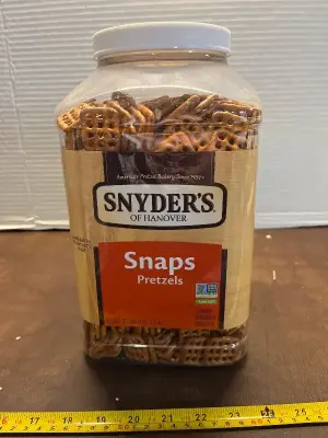 snaps pretzels 46oz exp 01/26