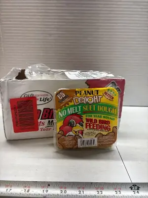 8pk Peanut Delight Wild bird food