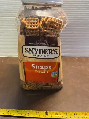snaps pretzels 46oz 01/26