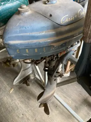 Chris-Craft Challenger Outboard Motor