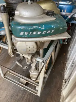 Evinrude Zephyr Outboard Motor