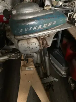 Evinrude Zephyr Outboard Motor