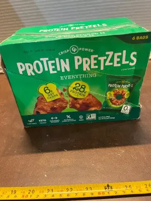 6pack of protein pretzels exp nov/26