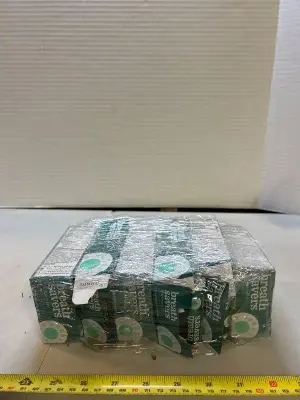 lots of breath, savers rolls, wintergreen flavor