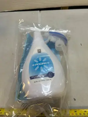 32 fluid ounces of pet odor and stain eliminator