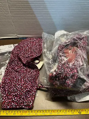 3ct XXL , 1ct XL women’s swim suit top