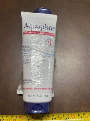 aquaphor healing ointment