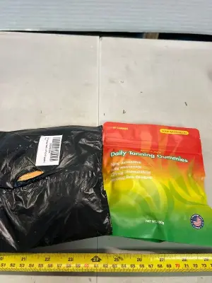 2 counts of 60 packs sour watermelon gummies