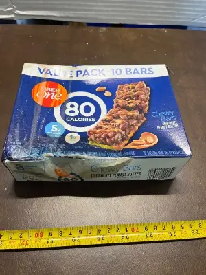 value pack chewy bars (box damaged)