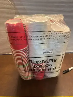 120pcs of christmas disposable cups