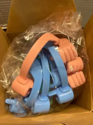 thumbs up phone holders