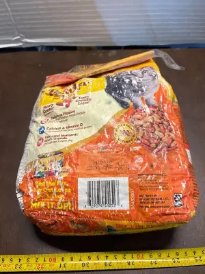 meow mix cat food (taped)