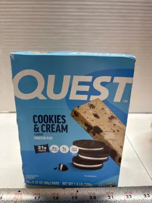 12pk cookies & crème quest bars exp:10/26
