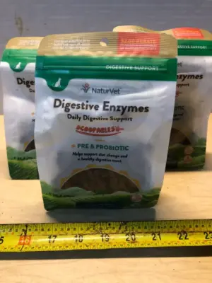 3 bags 5.5oz each daily digestive support treats for cats exp:4/25