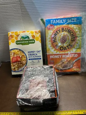 2ct steel cut oatmeal , honey oat crunch exp 01/26 , honey roasted honey bunch of oats exp sep/26