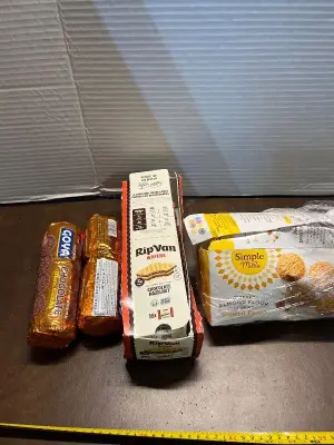 2ct chocolate cookies , chocolate hazelnut nut cookies , 2ct toasted pecan cookies