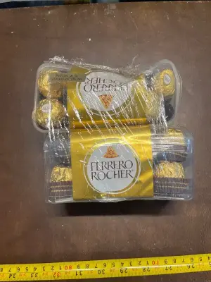 2ct ferrero rocher candys