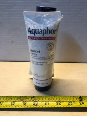 2 tubes 7oz Aquaphor healing ointment