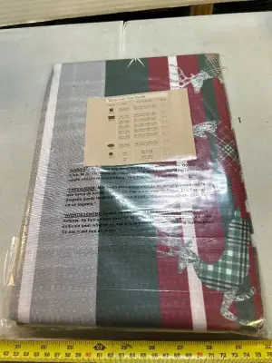52” x 52” tablecloth