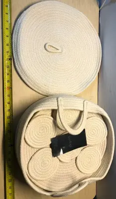 Table setting kit 6 placemats, 6 coasters, 6 napkin holders, one holder