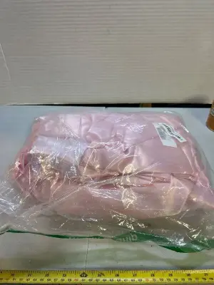 9‘ x 17‘ giant satin pink bow