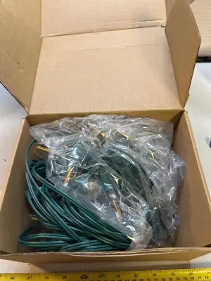 set a 25 pathway marker lights