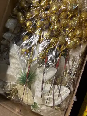 artificial flower decorations