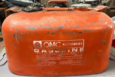 6Gal OMC metal gas can