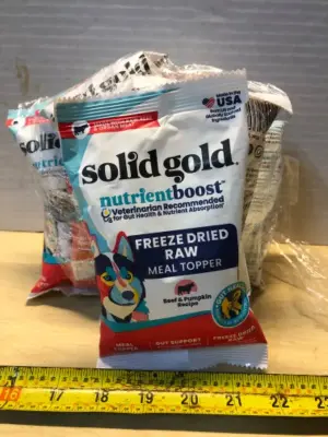 6 bags solid gold freeze dried raw meal topper exp9/9/27