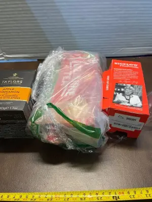 bundle of car tea bags