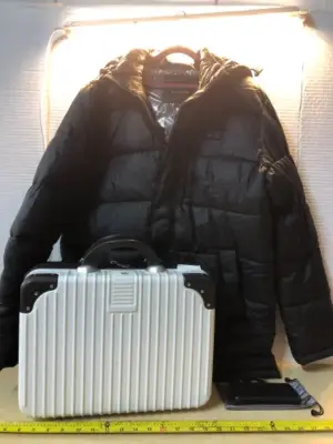 Size M heated jacket (works) with case and battery pack