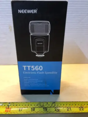TT560 Electronic Flash speed lite