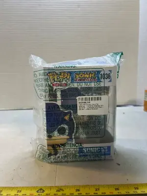 sonic with chao pop figure