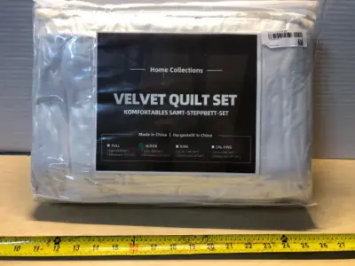 White queen velvet quilt set