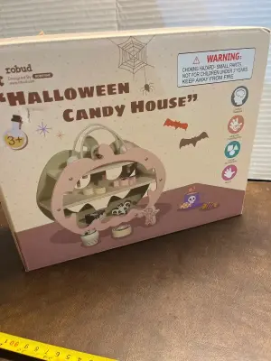 halloween candy house