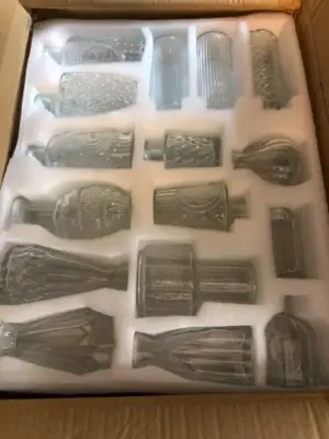 32 pc bottle vase for flowers